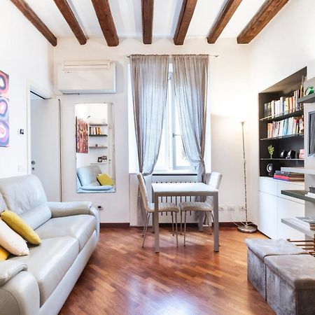 Cosy And Bright Flat In The Heart Of Porta Venezia Apartman Milánó Kültér fotó